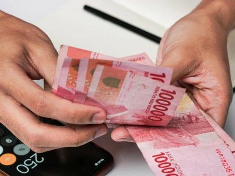 gaji,-tunjangan,-dan-audit-kekayaan-pejabat-pada-zaman-khalifah-umar-bin-khattab