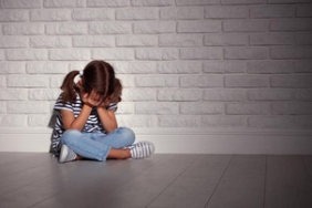 deretan-publik-figur-menangis-usai-lihat-video-anak-histeris-ayah-tewas-dihakimi-massa