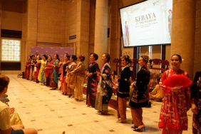 tak-cuma-ngetren-di-dalam-negeri,-kebaya-juga-sukses-pukau-publik-san-fransisco