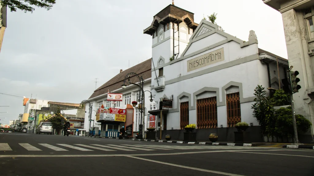 tembus-tiga-besar-asia,-bandung-sukses-sabet-predikat-destinasi-wisata-baru-terpopuler
