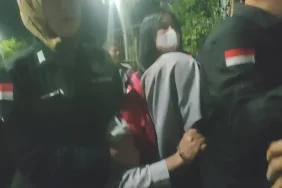 kejati-jatim-tahan-kabid-geologi-dan-air-tanah,-total-pungli-lebih-dari-rp8-miliar