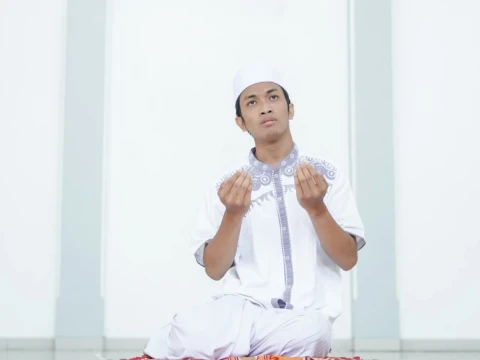 jangan-berkata-“nanti”:-bahaya-menunda-ibadah,-pekerjaan,-dan-tanggung-jawab