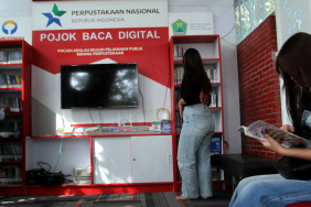 pemangkasan-anggaran-perpusnas:-selain-ruang-literasi,-demokrasi-juga-dikorbankan