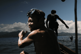 rumah-yang-bernama-laut:-cerita-dari-desa-bajo-tilamuta