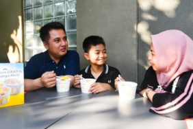 mcdonalds-indonesia-bagikan-lebih-dari-135.000-porsi-sarapan-gratis-untuk-keluarga