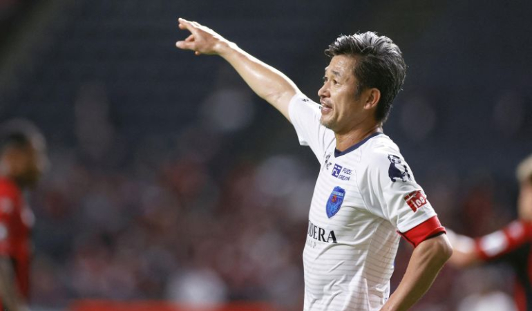 kazuyoshi-miura-cetak-gol-di-usia-59-tahun,-berikut-kisah-sang-“king-kazu”
