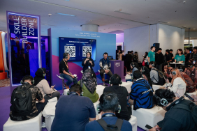 -temukan-terobosan-ai-berikutnya-di-aws-summit-jakarta