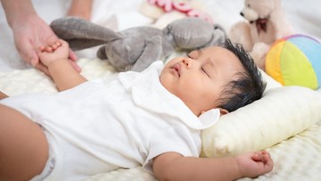 7-rekomendasi-merek-bantal-anti-peyang,-pilih-yang-terbaik-untuk-si-kecil!