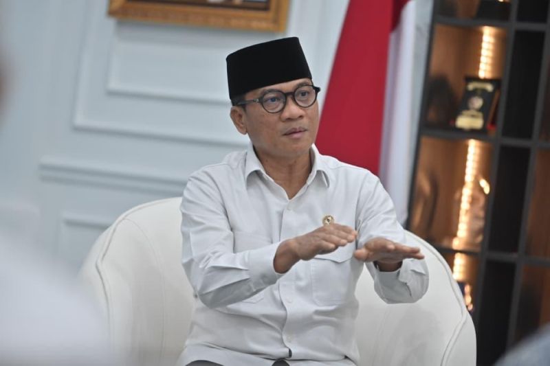 mendes:-waspadai-narasi-palsu-soal-kopdes-merah-putih-di-media-sosial
