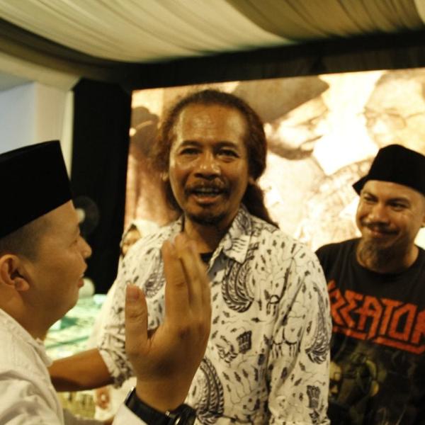 mas-nasirun:-maestro-yang-melukis-kehidupan-dengan-kesederhanaan