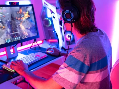 bolehkah-istri-gugat-cerai-suami-karena-kecanduan-game-online?