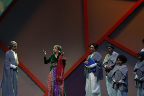 kembalinya-‘rumah-sakit-jiwa’-di-panggung-teater-koma