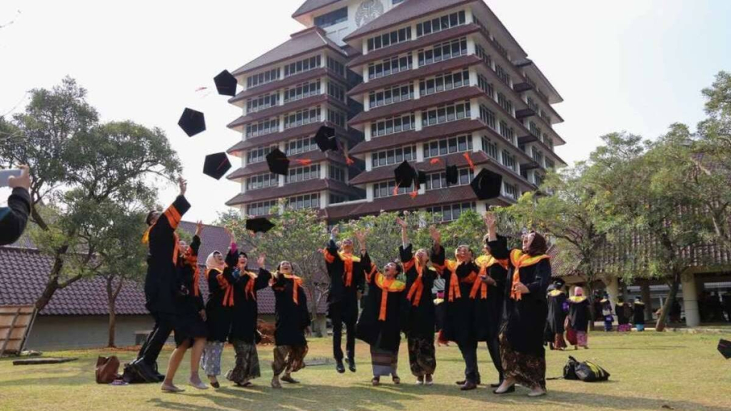 bukan-ui,-kampus-dengan-nilai-kekayaan-awal-terbesar-ternyata-berasal-dari-jawa-timur