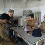 18-asn-gresik-terjaring-sidak-saat-jam-kerja-di-warung-kopi,-sekda-langsung-beri-pembinaan