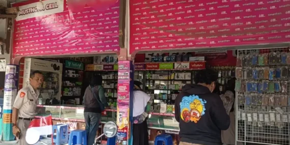 Maling Bobol Konter HP di Ponorogo, CCTV Dirusak dan Rp 25 Juta Digasak