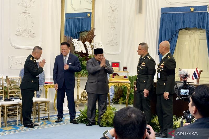 prabowo-terima-tanda-kehormatan-dari-angkatan-bersenjata-thailand