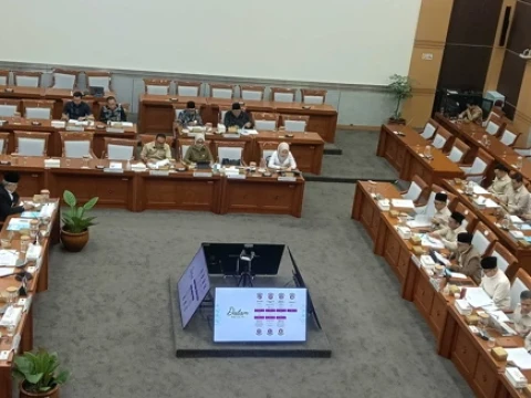 dpr-minta-pemerintah-siapkan-peta-jalan-pendanaan-mbg-pascaputusan-mk