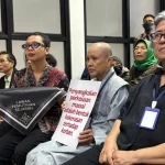 after-the-days-of-hell-in-jakarta:-the-death-of-ita-martadinata-as-recalled-by-ita-fatia-nadia