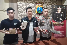 curi-rokok-dan-hp-di-ruko,-dua-warga-pulau-masalembu-dibekuk-polisi