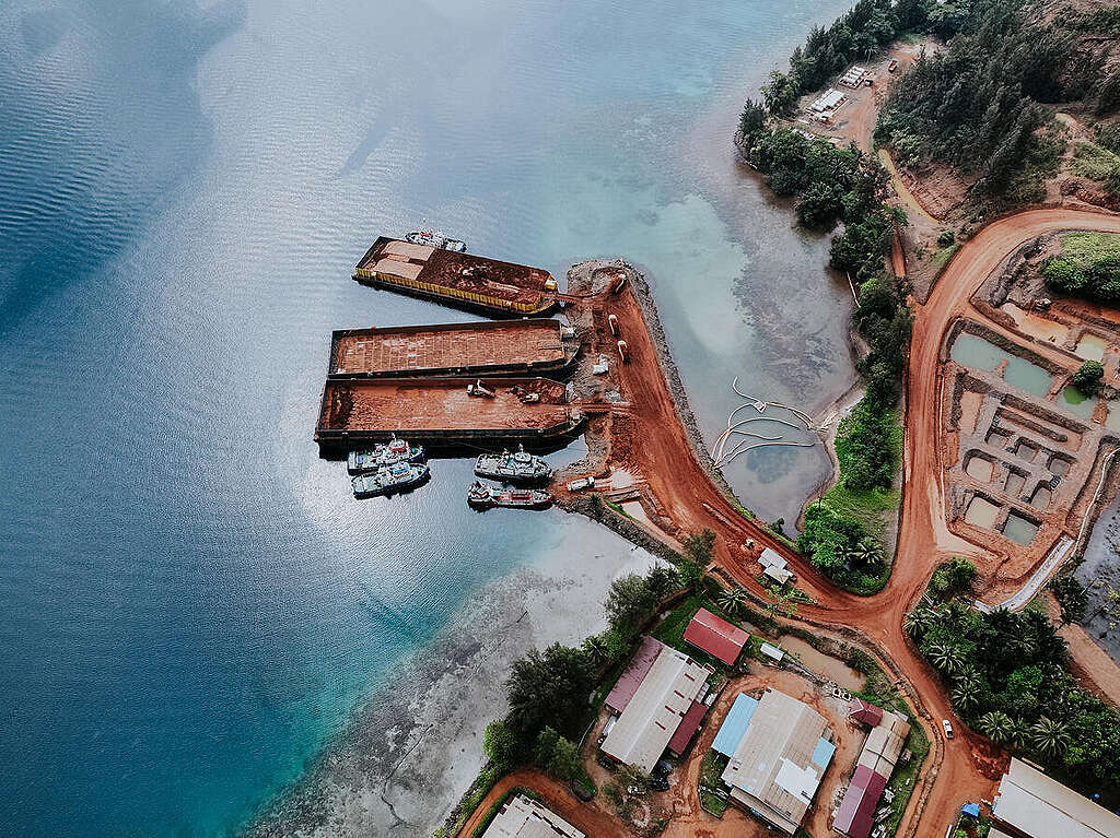 greenpeace-merespons-menteri-bahlil-tentang-ancaman-tambang-nikel-di-raja-ampat