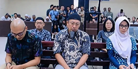 Proyek Pengerukan Tanjung Perak: Senior Manager Pelindo Dituntut 2 Tahun Penjara