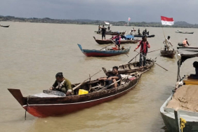 penolakan-tambang-pasir-laut-kepri-kian-menguat