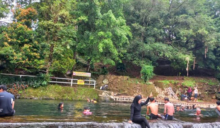situ-tirta-marta,-segarnya-telaga-alami-di-purbalingga-untuk-liburan-keluarga