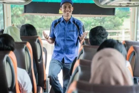 jangan-dipermalukan!-begini-cara-bijak-menghadapi-penumpang-berbau-badan