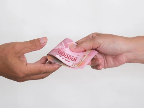 hukum-kinerja-buruk-tapi-tetap-terima-gaji,-apakah-berdosa?