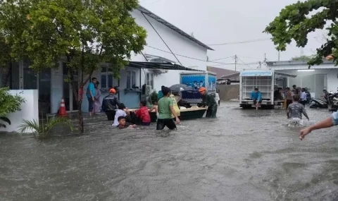 banjir-kembali-rendam-padang,-warga-soroti-pemulihan-pascabencana-yang-belum-tuntas