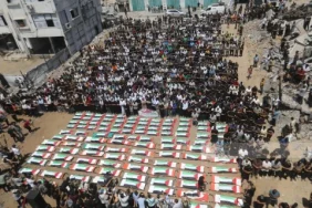 ada-40-jenazah-anak-gaza-dari-112-mayat-yang-tertimbun-reruntuhan-sejak-2023