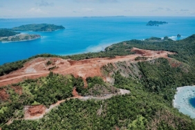 ekspansi-tambang-nikel-terus-hantui-raja-ampat