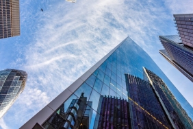 why-finance-jobs-are-widening-income-inequality-in-cities-around-the-world