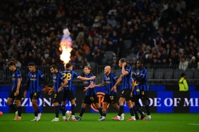 pramusim:-inter-milan-tekuk-juventus-2-1-di-australia