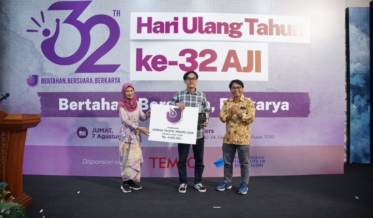 jurnalis-persma-didaktika-unj-raih-ahmad-taufik-award-dari-aji