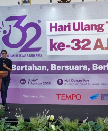 orasi-kebudayaan-zainal-arifin-mochtar:-negeri-ini-dibangun-oleh-jurnalisme