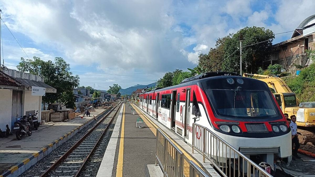 menengok-stasiun-wonogiri,-stasiun-terminus-yang-hanya-disinggahi-batara-kresna