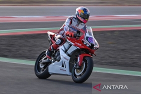 veda-ega-finis-posisi-sembilan-pada-moto3-inggris-2026
