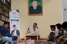 ngaji-al-hikam,-perlu-fase-menepi-dari-ketenaran-dalam-hidup