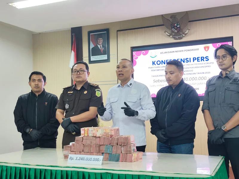 kejari-ponorogo-kembali-sita-rp1,24-miliar-dari-kasus-tunjangan-perumahan-dprd