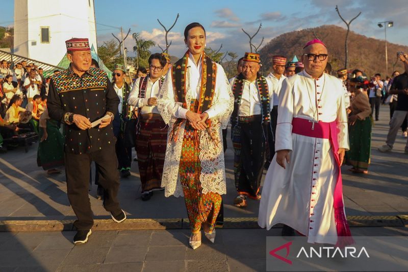 menpar:-festival-golo-koe-2026-perkuat-pariwisata-berkelanjutan