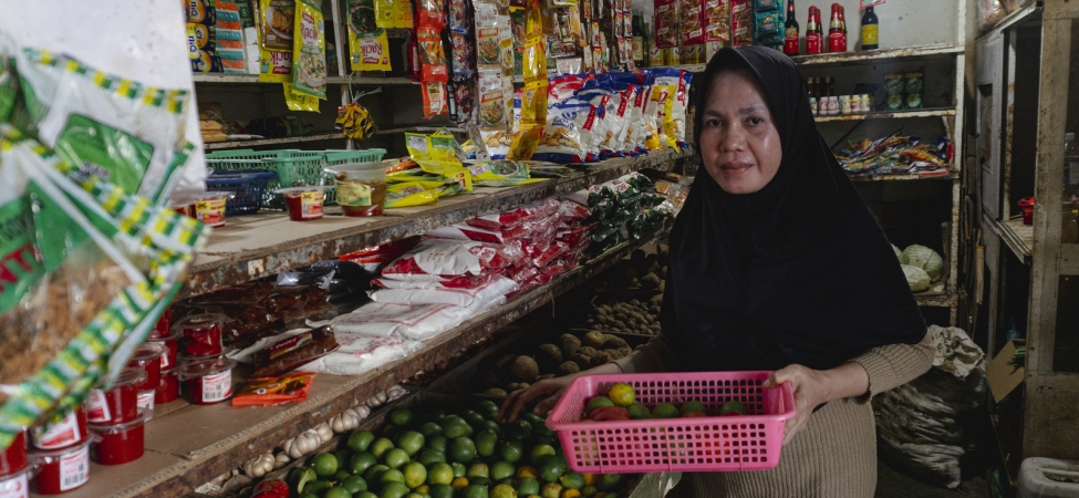 dampak-mbg-di-batam:-bikin-harga-ayam-naik,-susu-langka,-sampah-tidak-terkelola
