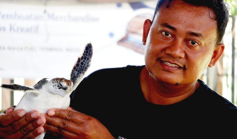 patroli-senyap-jumawan-demi-penyu-di-cilacap