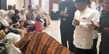gus-yahya-lepas-jenazah-kh-hasanuddin-kriyani-di-rspad,-kenang-sebagai-panutan-umat