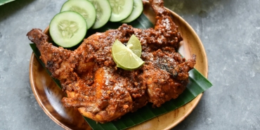 di-balik-ayam-taliwang,-hidangan-ikonik-lombok-yang-kaya-rempah-dan-cerita