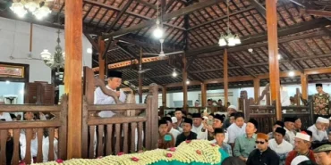 sejak-muda,-kh-hasanuddin-kriyani-aktif-di-masjid-dan-dunia-pendidikan
