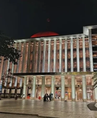 soal-masjid-istiqlal-masuk-bursa-efek,-kemenag:-bukan-ipo-hanya-fasilitasi-wakaf-saham