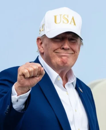 trump-klaim-as-kuasai-penuh-selat-hormuz,-sebut-iran-tak-berdaya