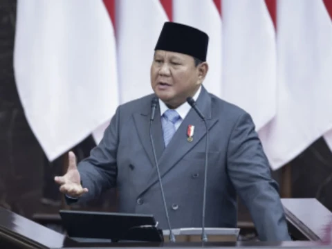 berterima-kasih-ke-pdip,-prabowo-sebut-kebijakannya-marhaenisme