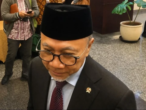 zulhas-minta-maaf-soal-carut-marut-mbg,-akui-hampir-semua-temukan-kejanggalan